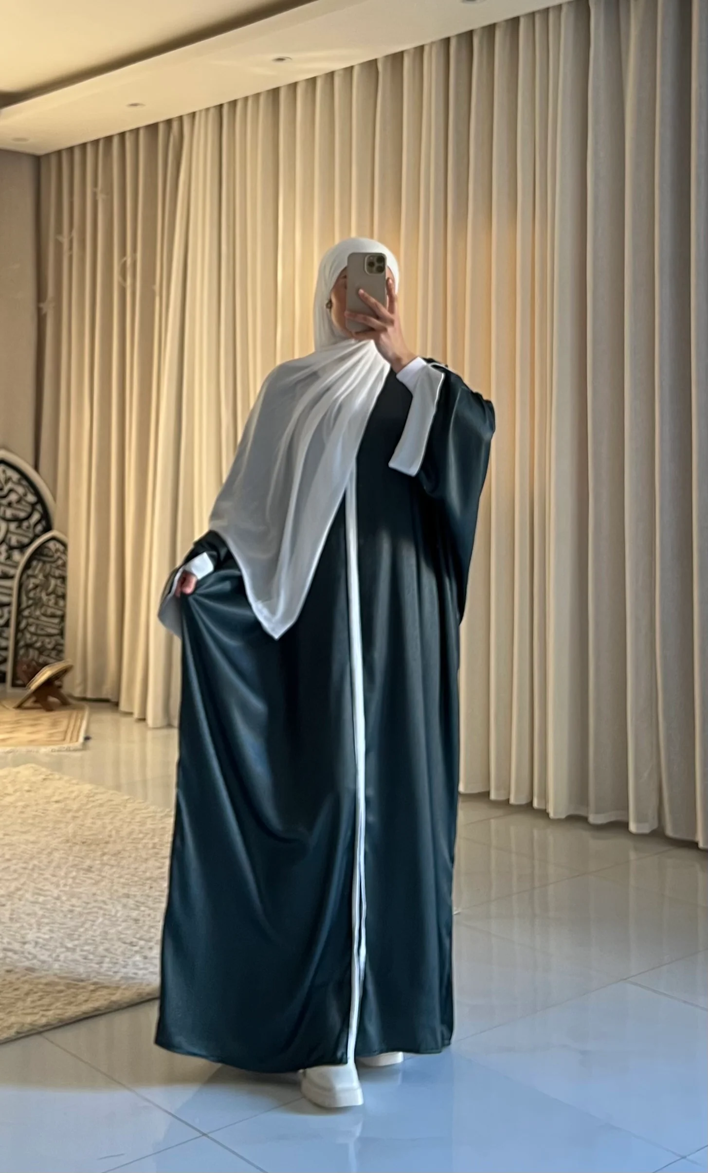 AZAD - Image 10