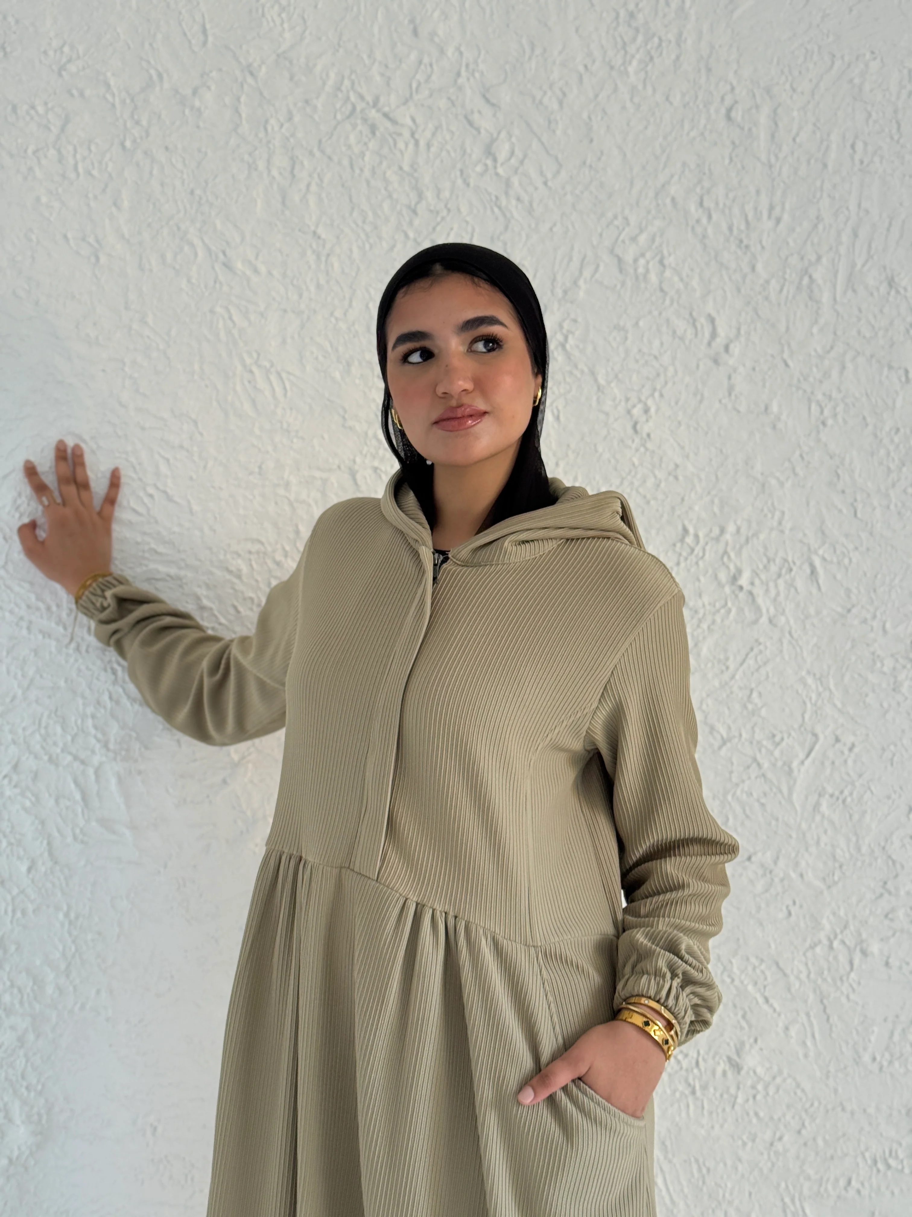 EILEEN - Image 14