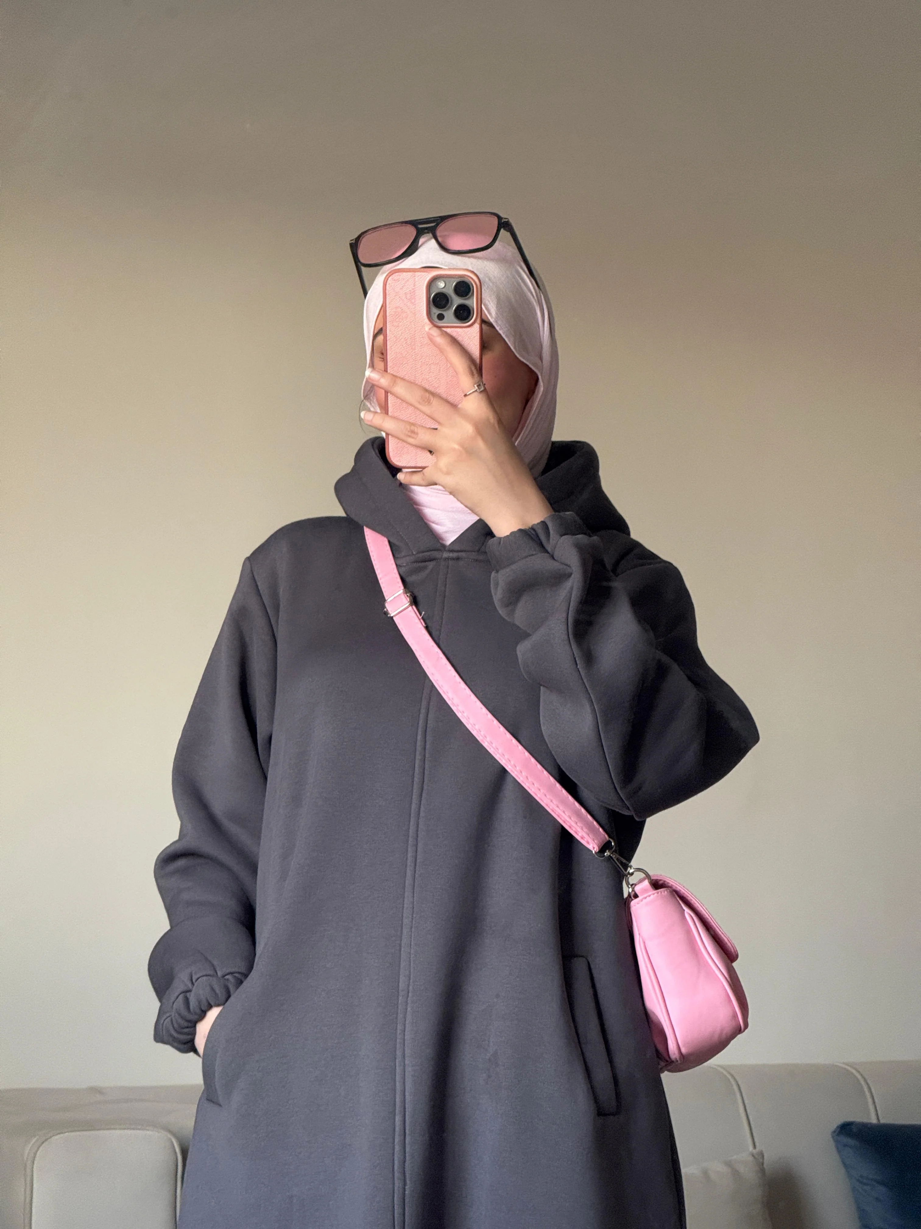 HOODIE - Image 9